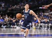 独行侠击败活塞，黄蜂豪胜步行者，国王险胜灰熊的简单介绍